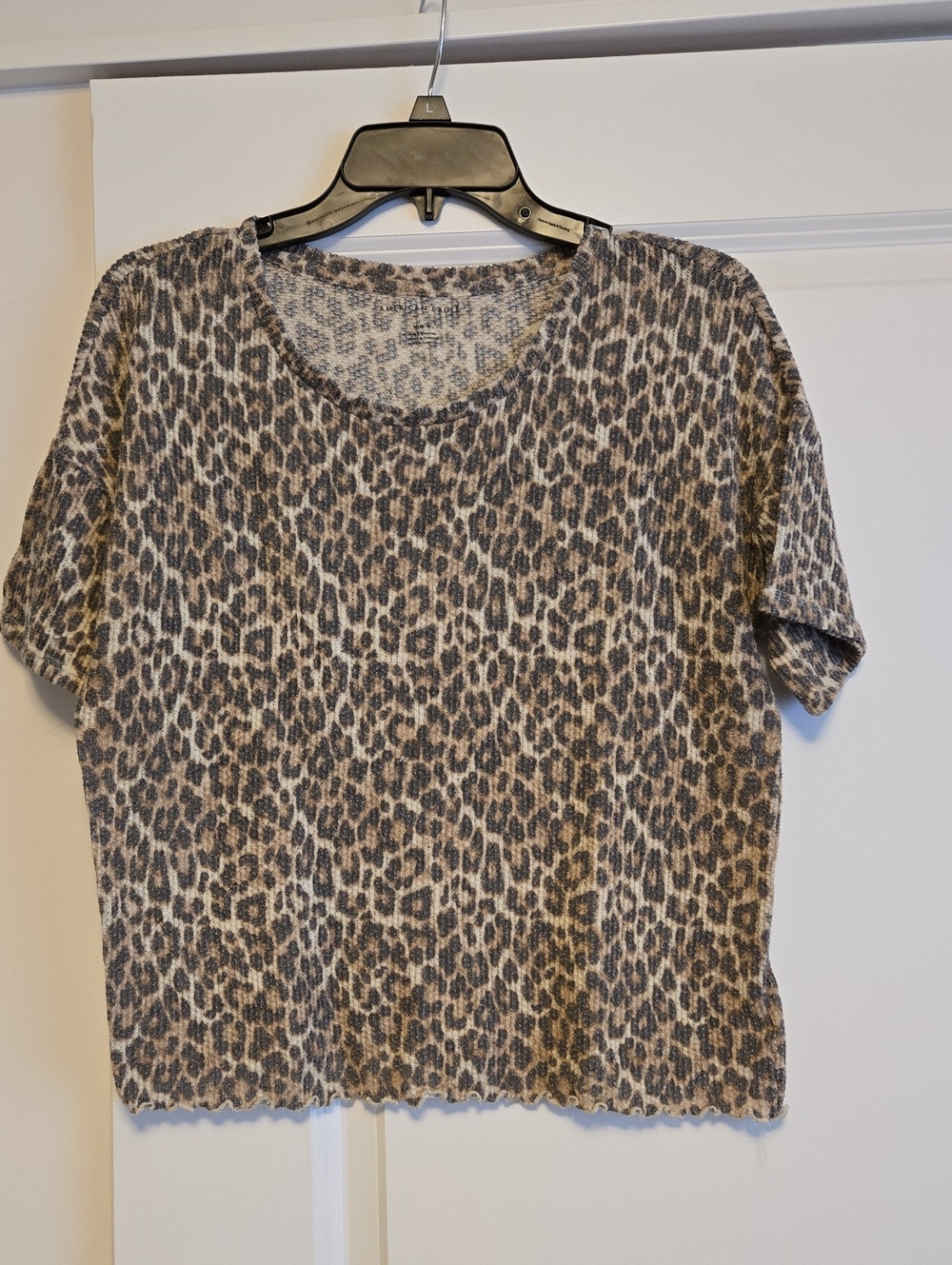 American Eagle Outfitters Leopard Print Short Sleeve Top